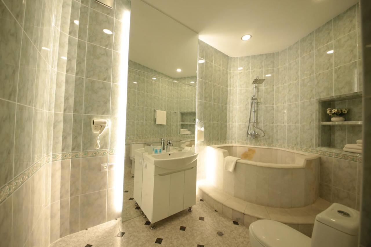 Stay Boutique Hotel Tbilisi Ngoại thất bức ảnh
